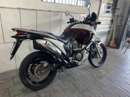 HONDA - XL 700V - 2011/2011 - Branca - R$ 33.000,00