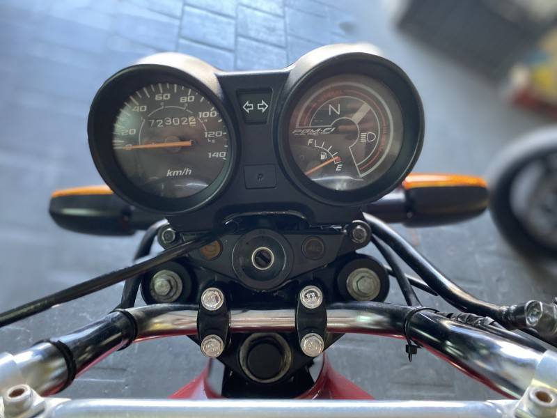 HONDA - CG 150 - 2013/2013 - Vermelha - R$ 11.500,00