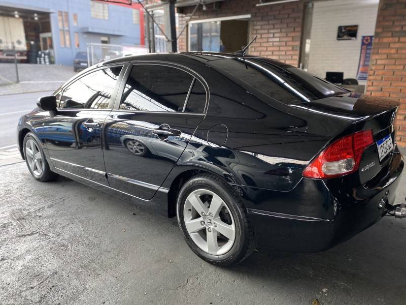 HONDA - CIVIC - 2008/2008 - Preta - R$ 44.900,00