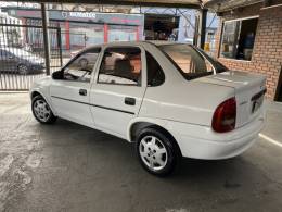 CHEVROLET - CORSA - 1999/1999 - Branca - R$ 15.500,00