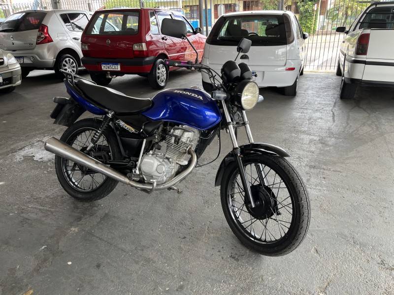 HONDA - CG 125 - 2005/2005 - Azul - R$ 7.900,00