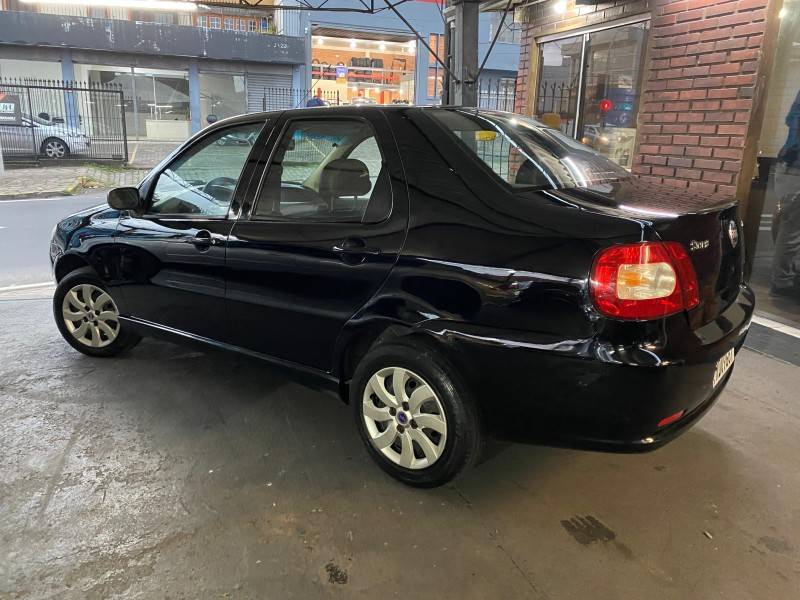 FIAT - SIENA - 2007/2007 - Preta - R$ 22.500,00