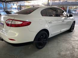 RENAULT - FLUENCE - 2013/2013 - Branca - R$ 41.900,00