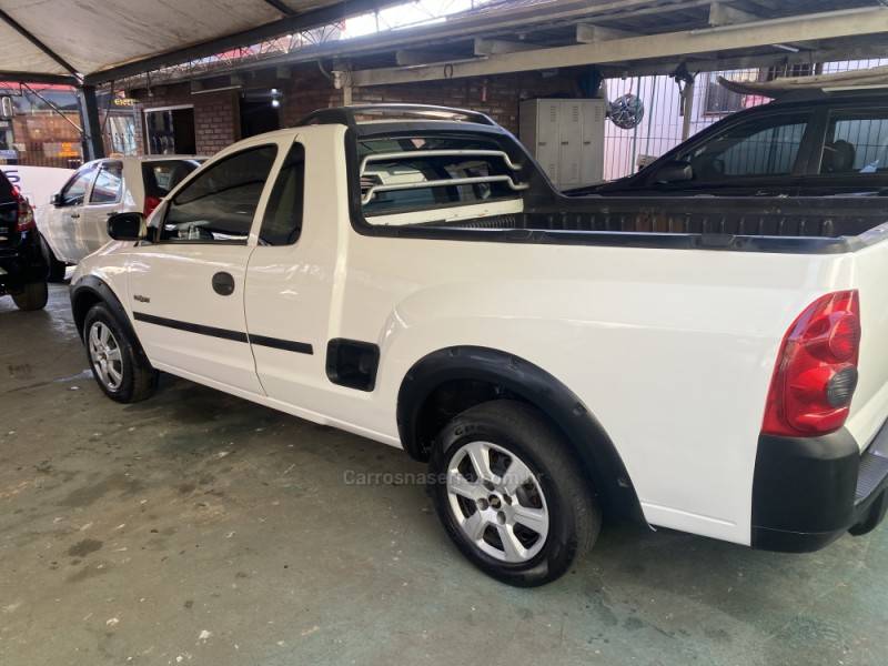 CHEVROLET - MONTANA - 2006/2007 - Branca - R$ 30.900,00