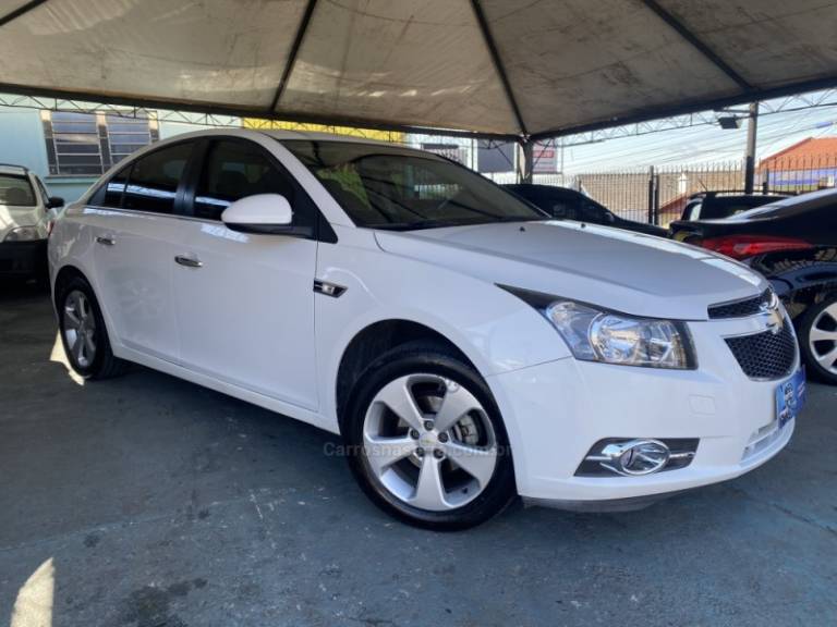 CHEVROLET - CRUZE - 2012/2012 - Branca - R$ 56.900,00