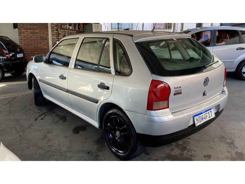 VOLKSWAGEN - GOL - 2008/2008 - Prata - R$ 21.900,00