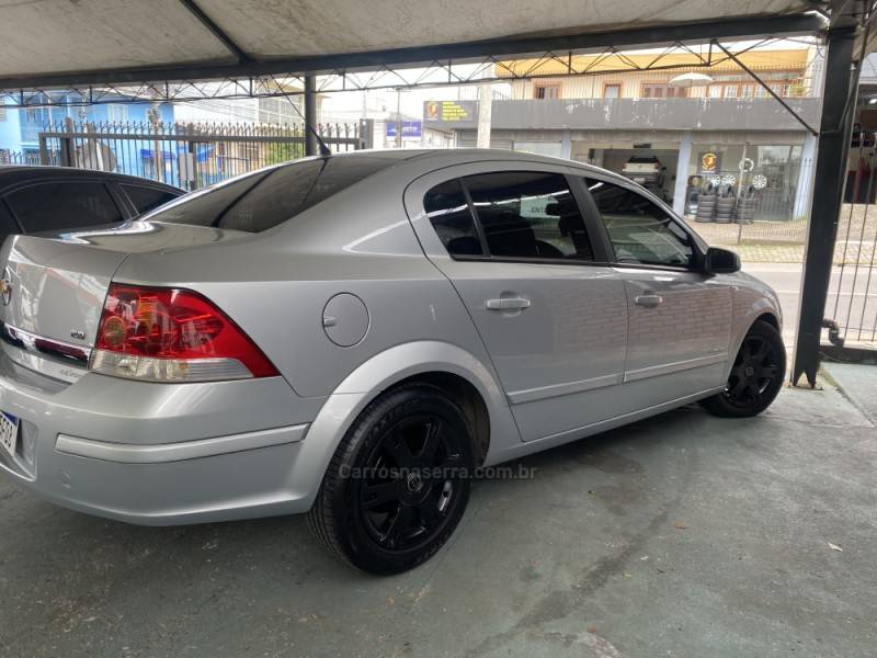 CHEVROLET - VECTRA - 2007/2007 - Prata - R$ 33.900,00