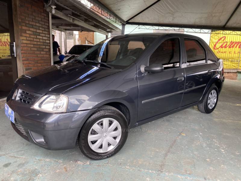 RENAULT - LOGAN - 2008/2008 - Cinza - R$ 20.900,00