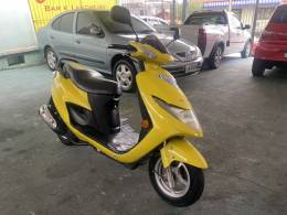 SUZUKI - AN125 BURGMAN - 2007/2007 - Amarela - R$ 6.300,00