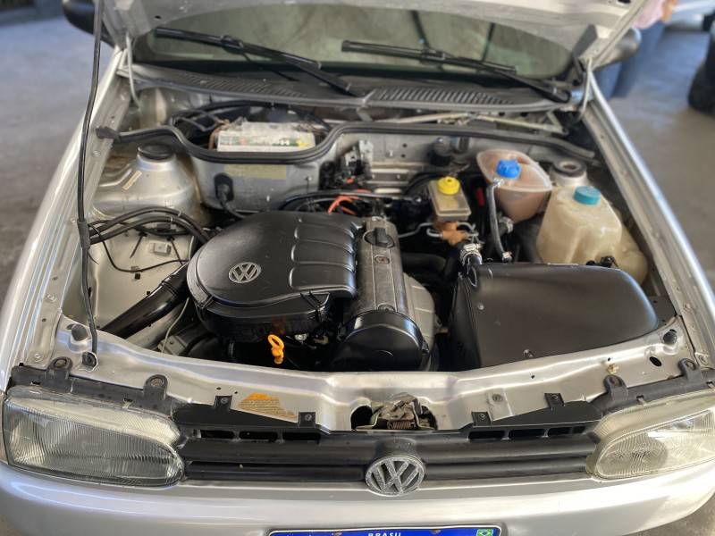 VOLKSWAGEN - GOL - 1998/1998 - Prata - R$ 13.900,00