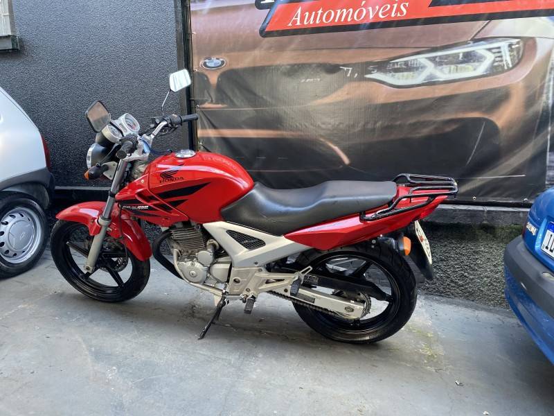 HONDA - CBX 250 TWISTER - 2008/2008 - Vermelha - R$ 10.200,00