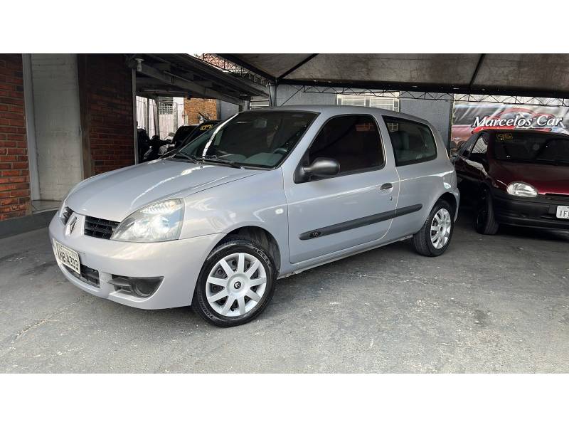 RENAULT - CLIO - 2006/2006 - Bege - R$ 16.900,00