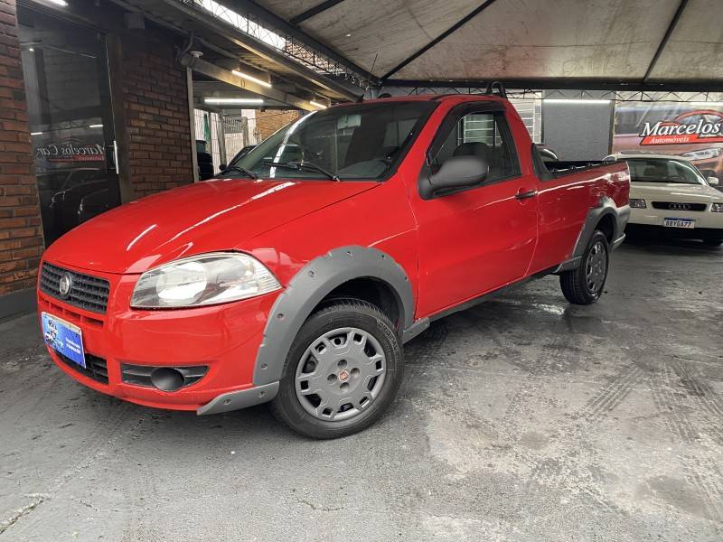 FIAT - STRADA - 2009/2010 - Vermelha - R$ 35.900,00