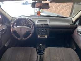 CHEVROLET - CORSA - 1999/1999 - Branca - R$ 15.500,00