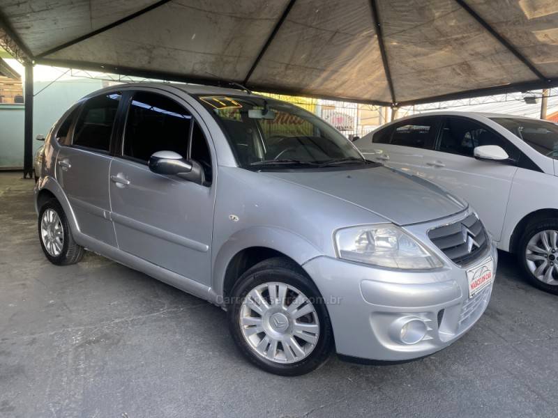 CITROËN - C3 - 2010/2011 - Prata - R$ 24.900,00