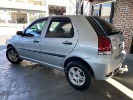 FIAT - PALIO - 2010/2010 - Prata - R$ 25.900,00