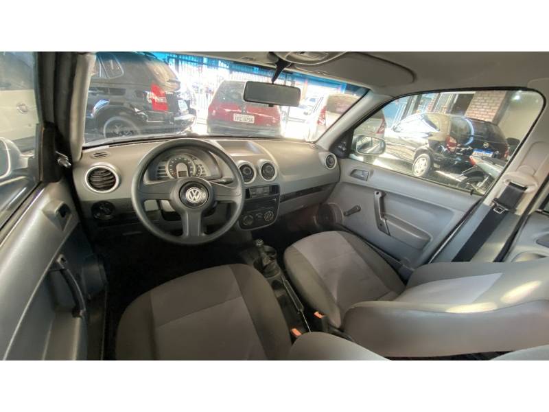 VOLKSWAGEN - GOL - 2008/2008 - Prata - R$ 21.900,00