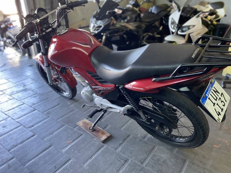 HONDA - CG 150 - 2013/2013 - Vermelha - R$ 11.500,00