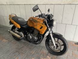 HONDA - CB 500 - 1999/1999 - Amarela - R$ 17.900,00