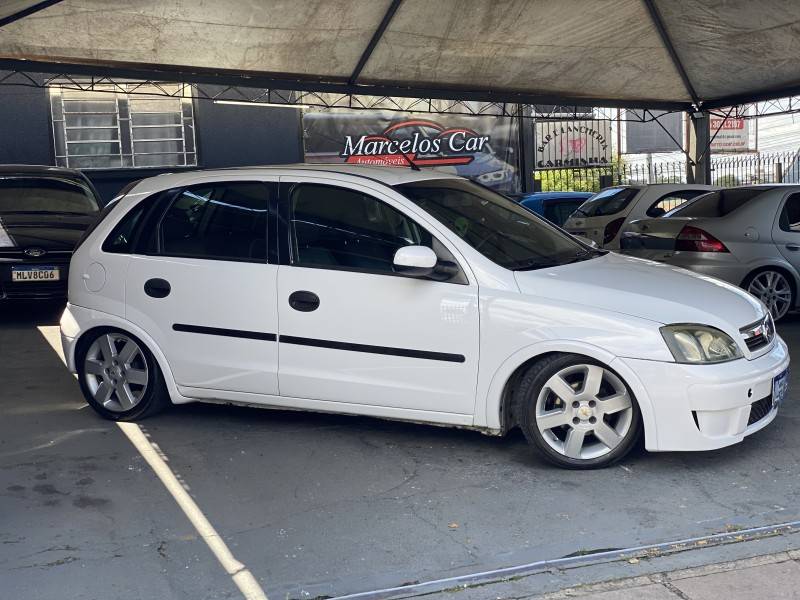 CHEVROLET - CORSA - 2007/2008 - Branca - R$ 24.900,00